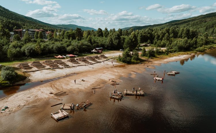 Zweden-Värmland-TimberRafting-BjornSnelders-34